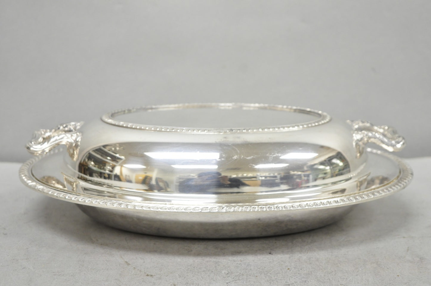 Vintage Oneida Fiesta Silver Plated Oval Covered Vegetable Serving Dish Platter