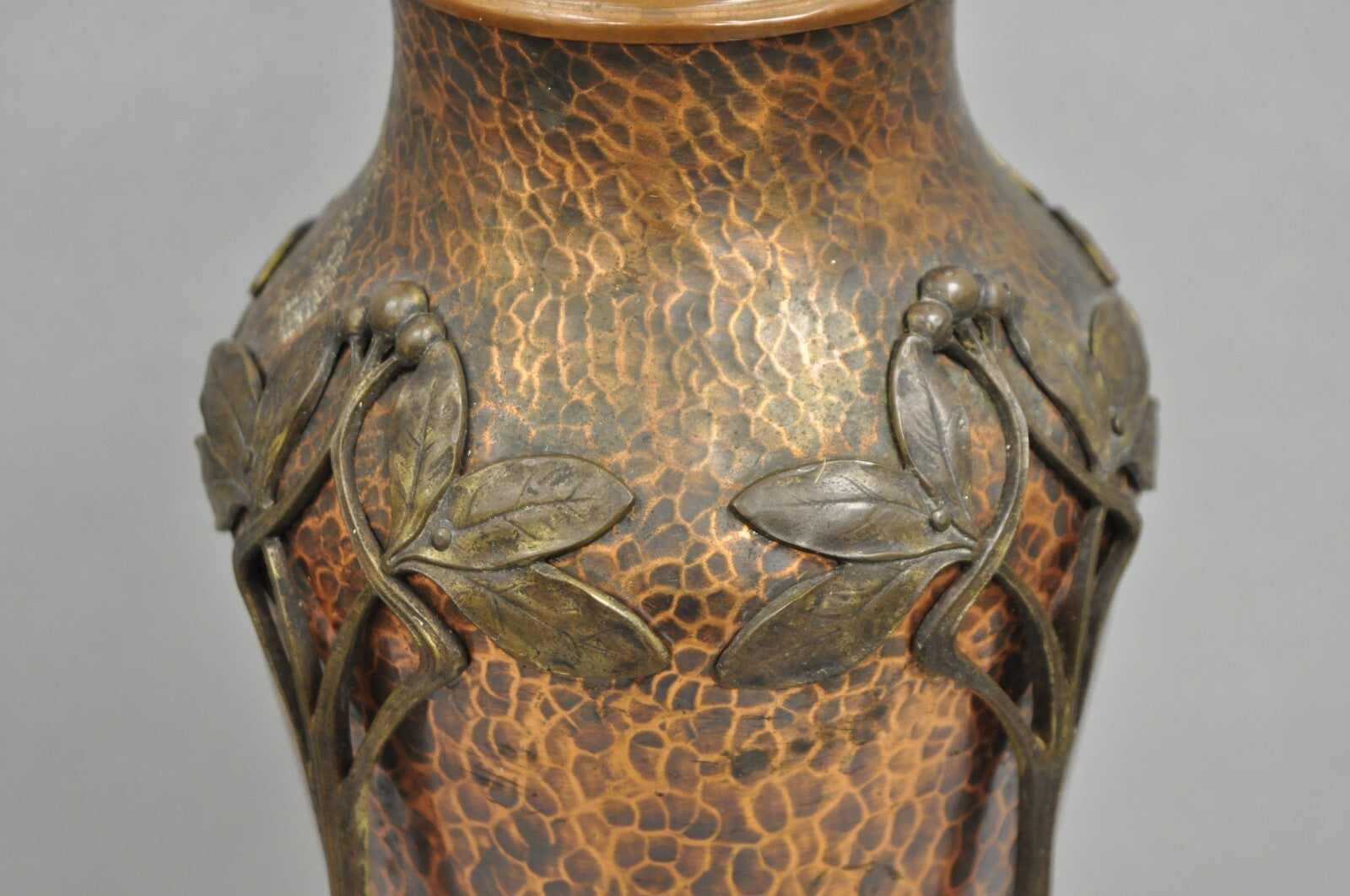 Antique WMF Jugendstil Art Nouveau Hand Hammered Copper Vase Table Lamp