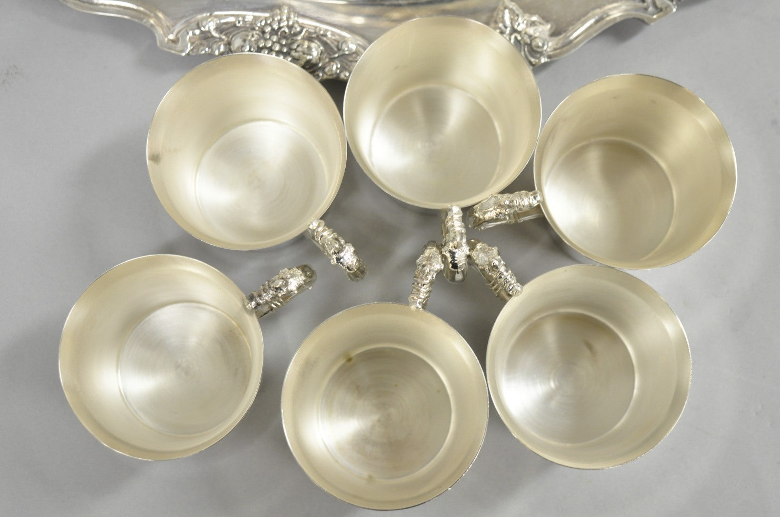 Vintage Wallace Harvest Silver Plated Grapevine Punch Bowl Set w/ 12 Cups & Tray