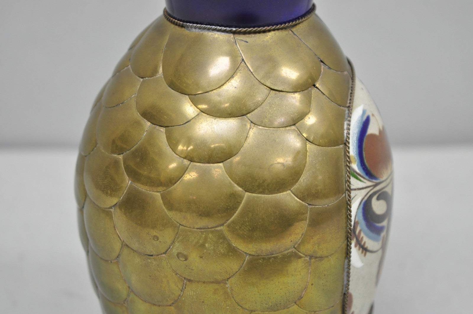 Mateos Mexico Tonala Pottery Mid Century Modern Brass Peacock Feather 7" Vase