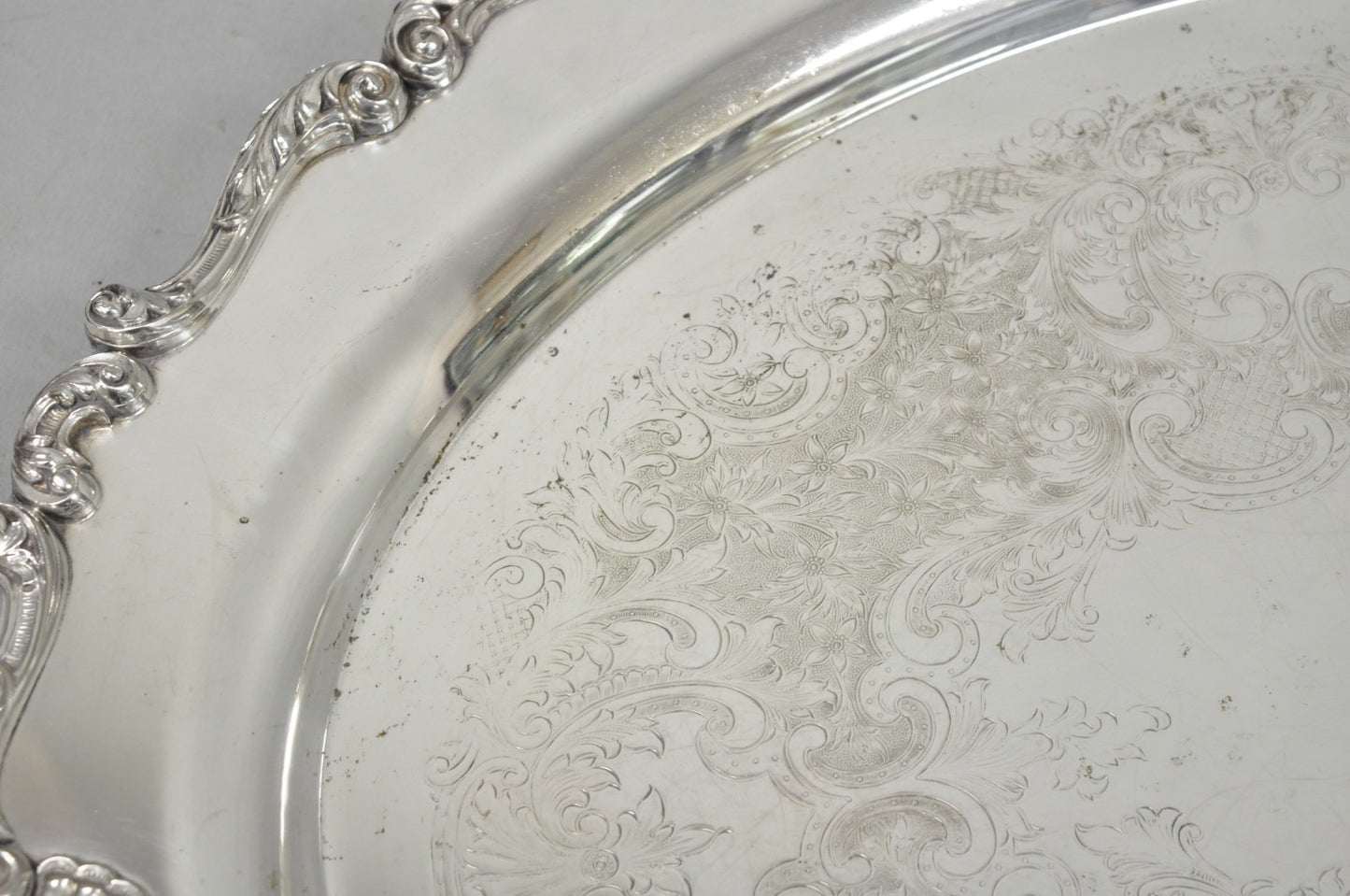 Vintage English Silver Mfg. Silver Plated Large Oval Butlers Platter Bar Tray