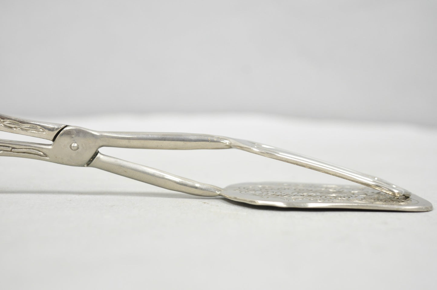 Vintage Silver Plated Victorian Style Pastry Bread Salad Asparagus Serving Tongs