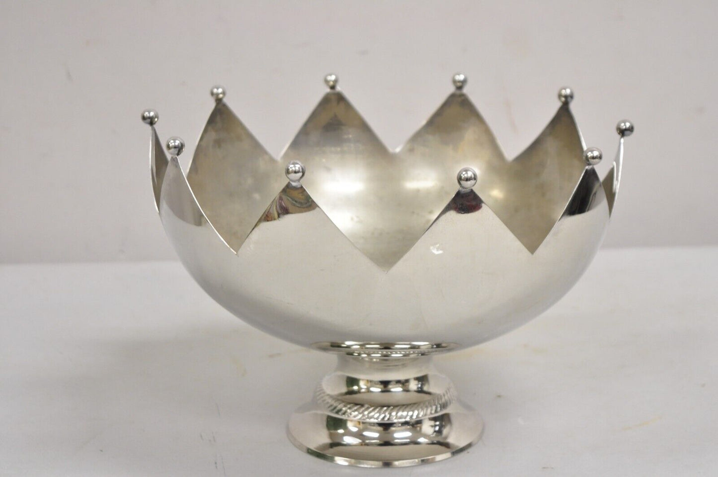 Vintage Modern Silver Plated "Royal Crown" Round Silver Plated Centerpiece Bowl