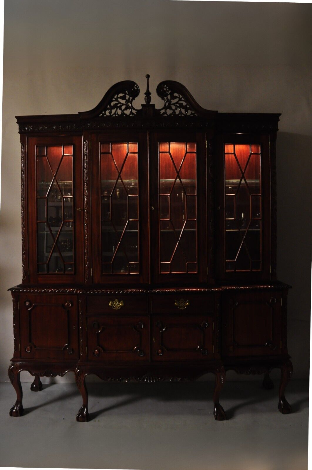Chippendale Mahogany Ball & Claw Breakfront China Cabinet by Baker of London