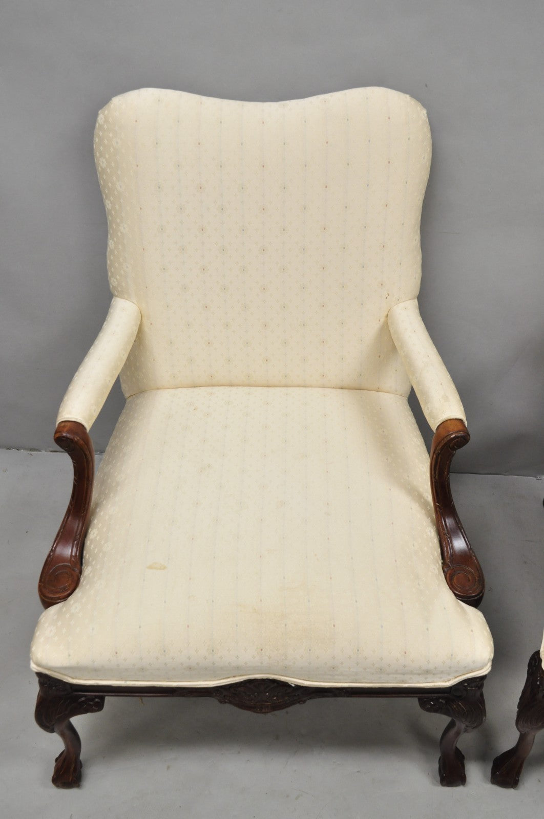 Vintage Thomasville Georgian Style Carved Mahogany Lounge Arm Chairs - a Pair