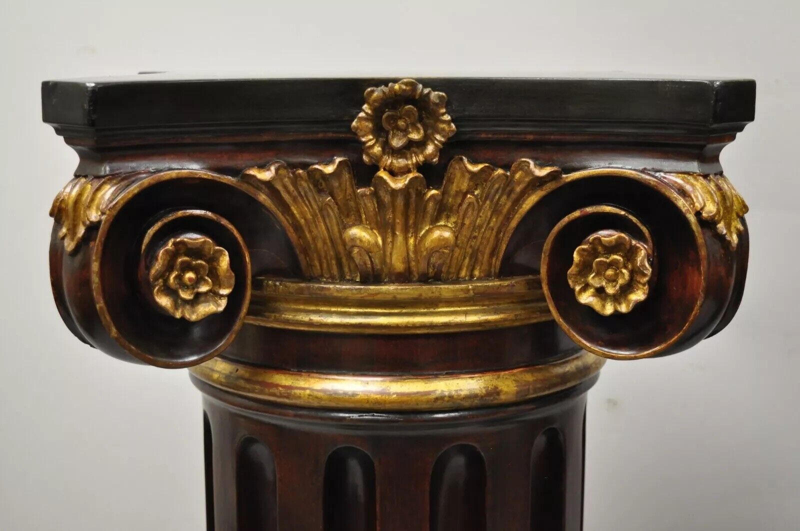 Italian Classical Carved Polychrome Gold Gilt Corinthian Column Pedestals - Pair