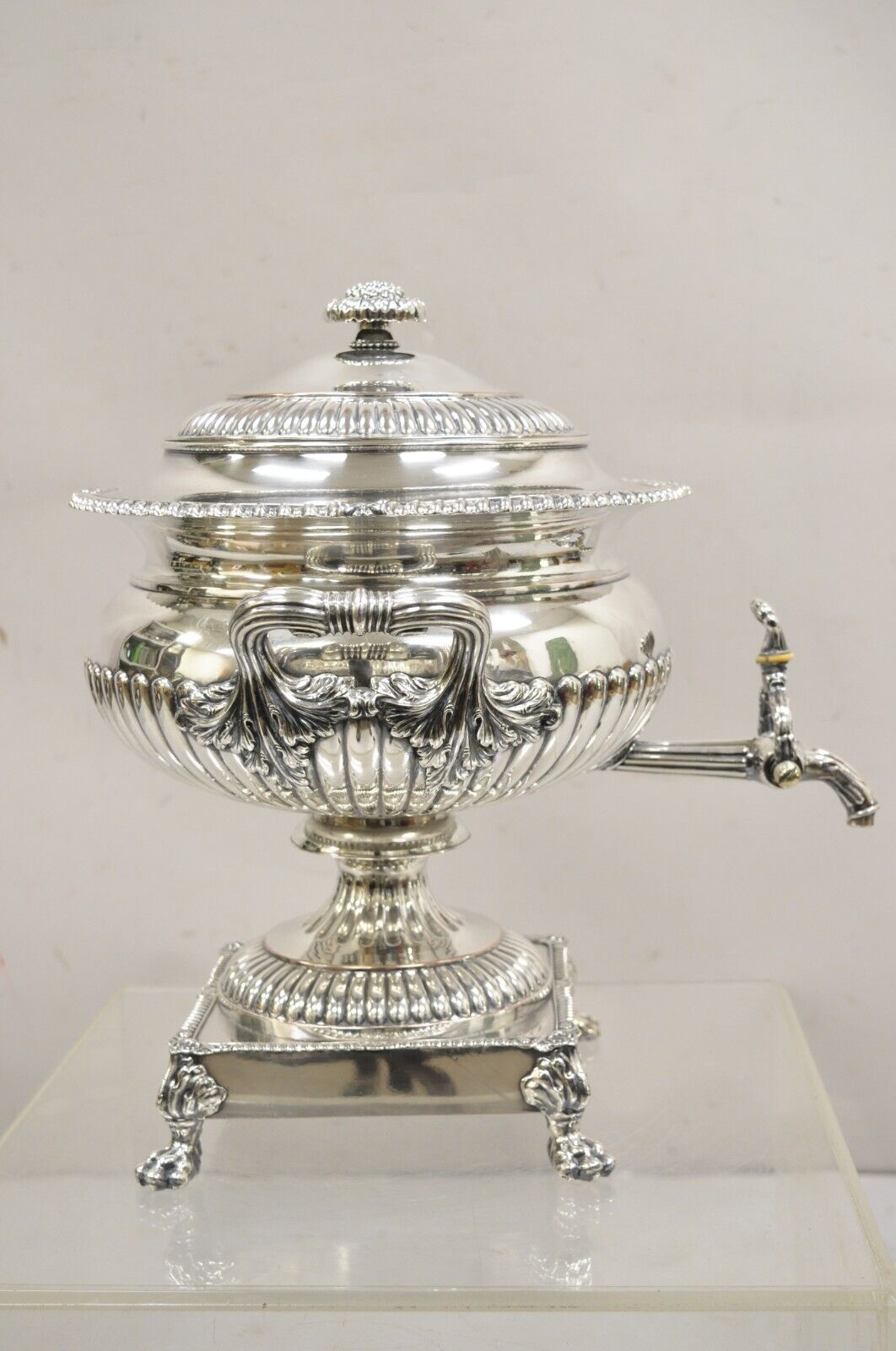 Antique English Regency Paw Foot Silver Plated Tea Urn Drinks Dispenser Samovar