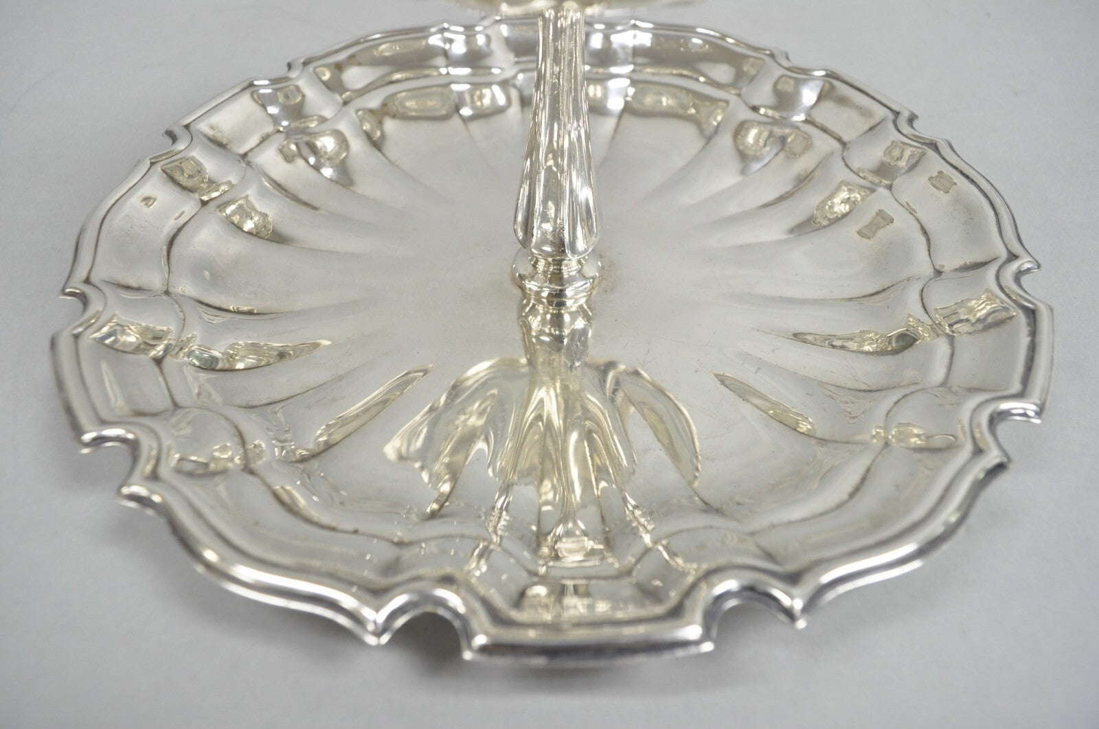 Towle Victorian Silver Plated 2 Tier Scalloped Pastry Serving Display Platter