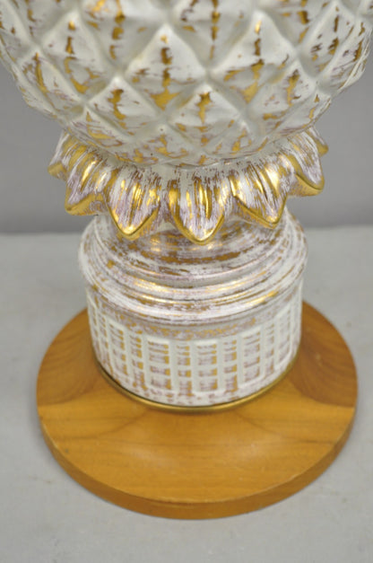 Vintage Italian Hollywood Regency White Porcelain Ceramic Pinneaple Table Lamp