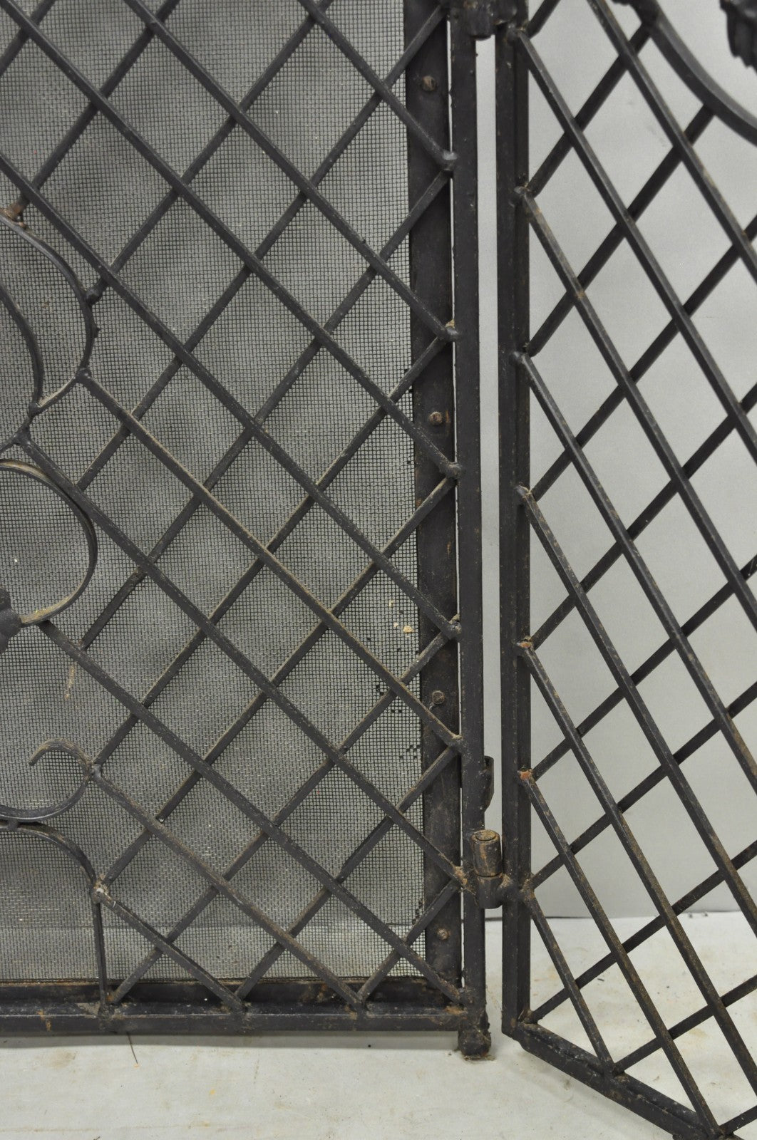 Antique Gothic Arts & Crafts Wrought Iron Scrolling Folding Fireplace Screen