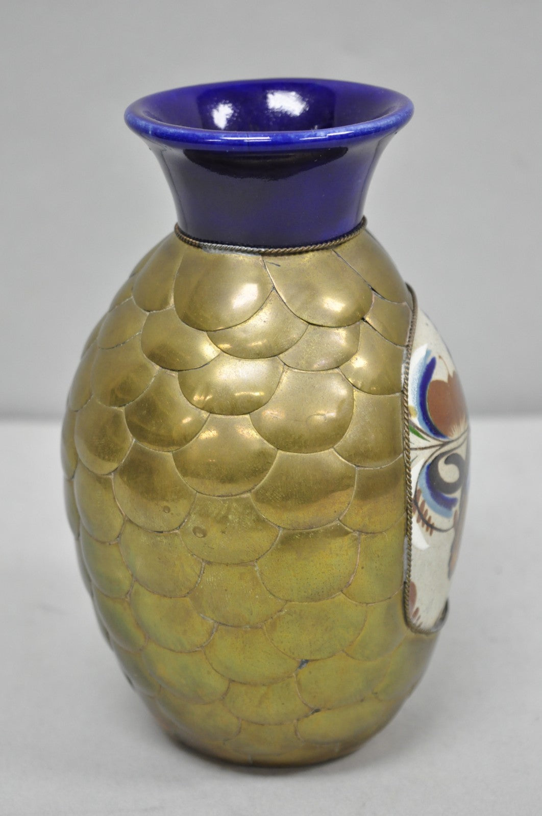 Mateos Mexico Tonala Pottery Mid Century Modern Brass Peacock Feather 7" Vase