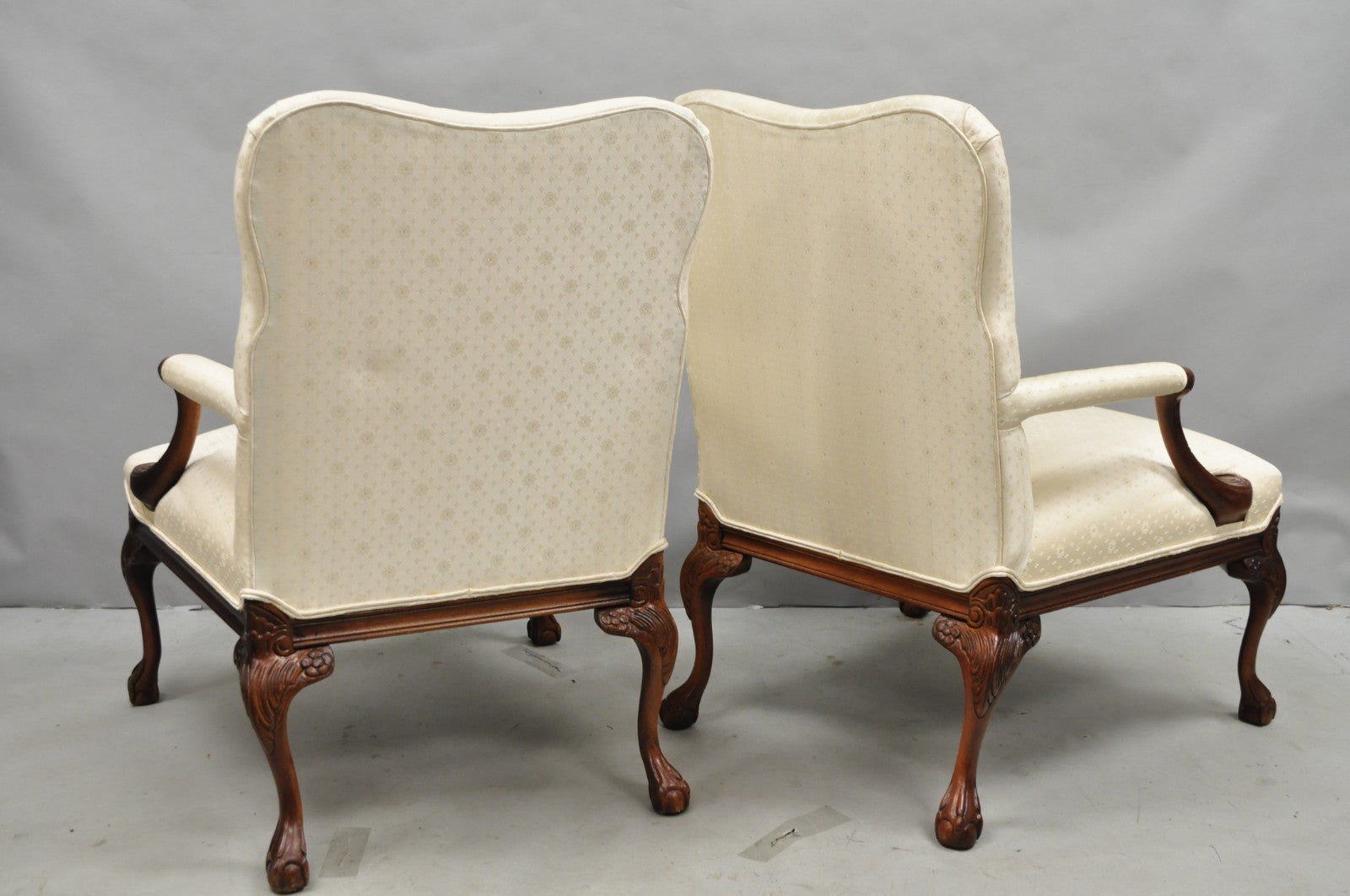 Vintage Thomasville Georgian Style Carved Mahogany Lounge Arm Chairs - a Pair