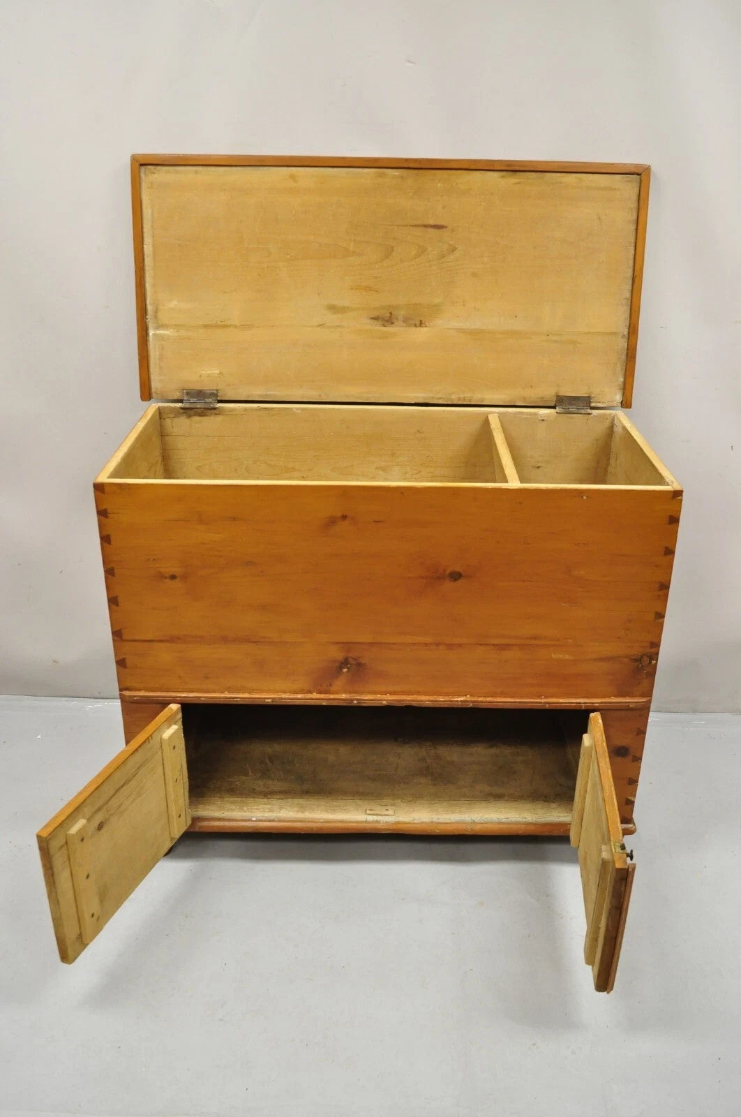 19th C. French Country Primitive Pine Wood 2 Tier Dovetailed Farmhouse Dough Box