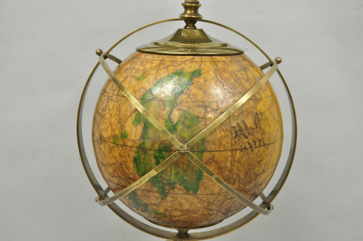 Vintage Italian Regency Style Brass & Wood Old World Globe Table Lamp by Hart
