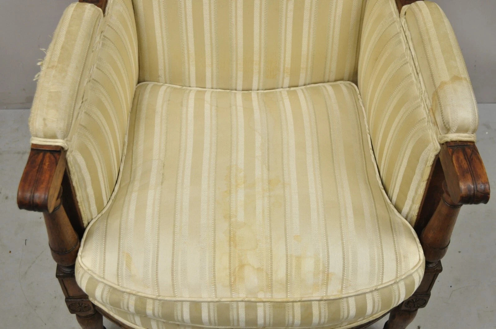 19th C. French Louis XVI Neoclassical Style Walnut Bergere Club Lounge Arm Chair