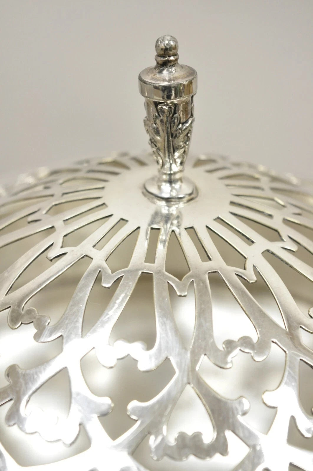 Antique Wallace Bros & Co. Victorian Silver Plated Reticulated Lid Butter Dish