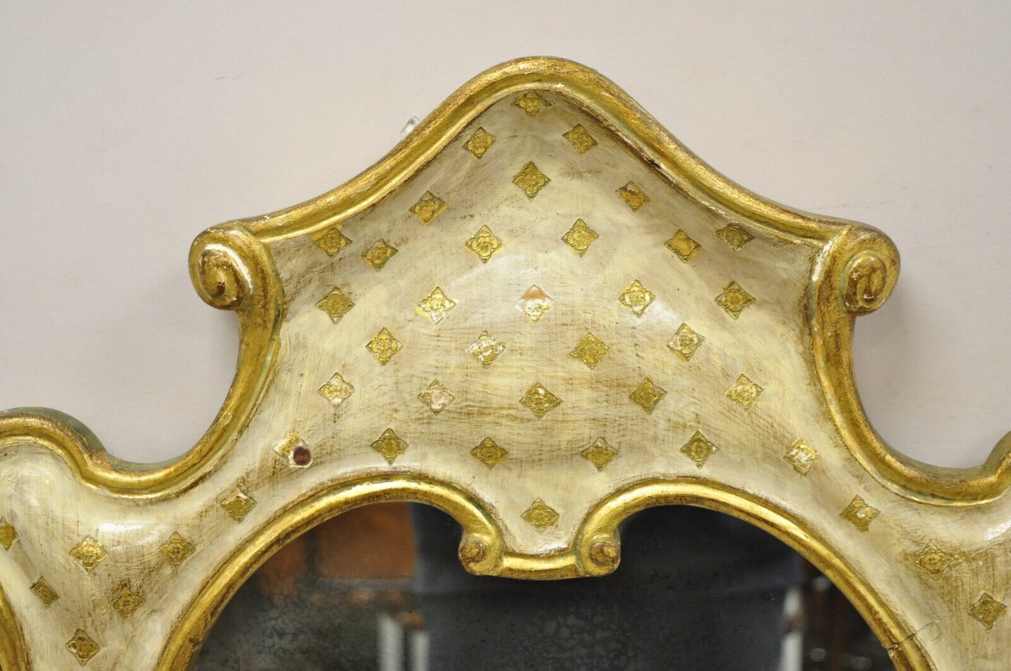 Vintage Italian Florentine Carved Sculpted Giltwood Cream and Gold Wall Mirror