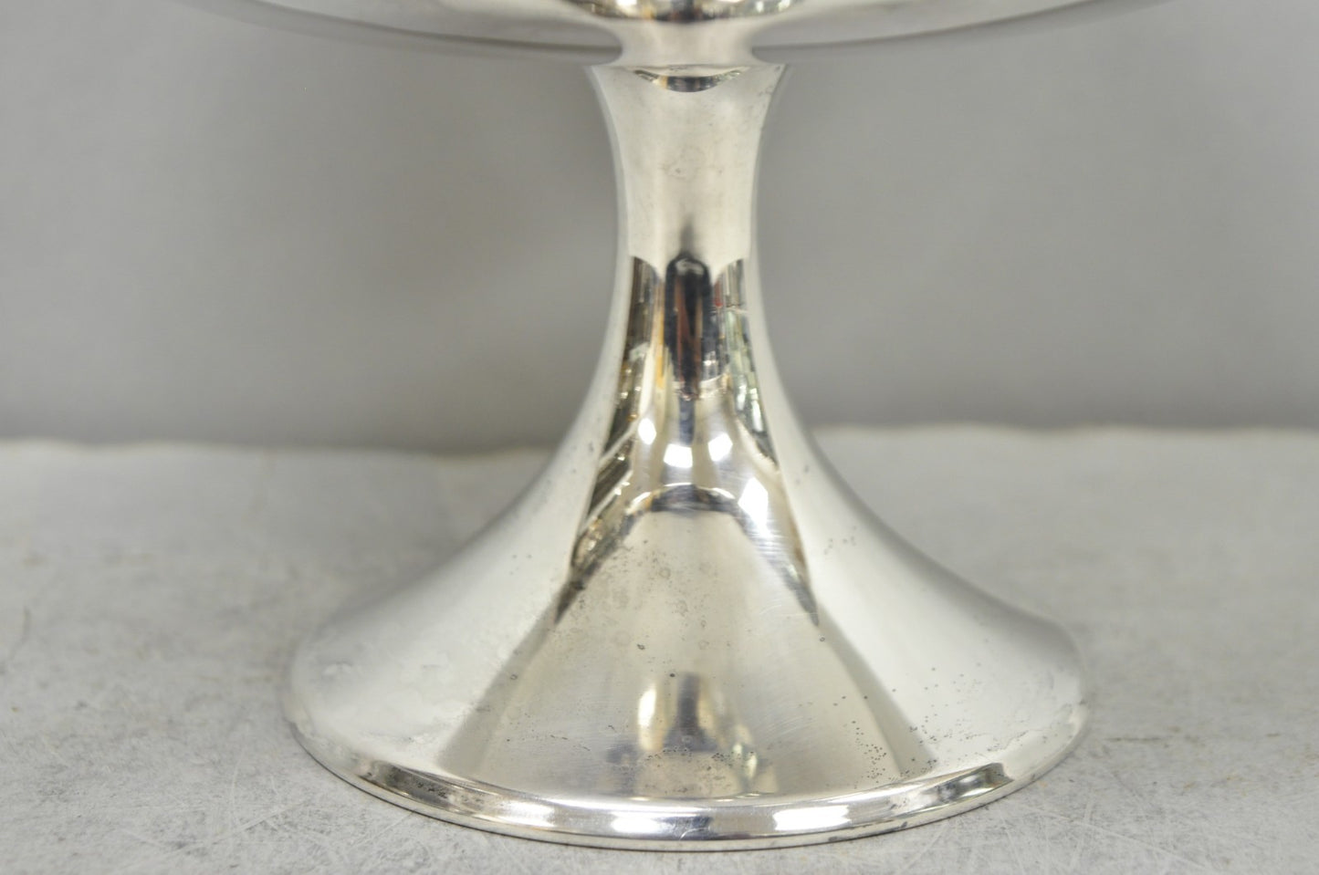 Vintage FB Rogers Mid Century Modern Silver Plated Pedestal Fruit Bowl Compote