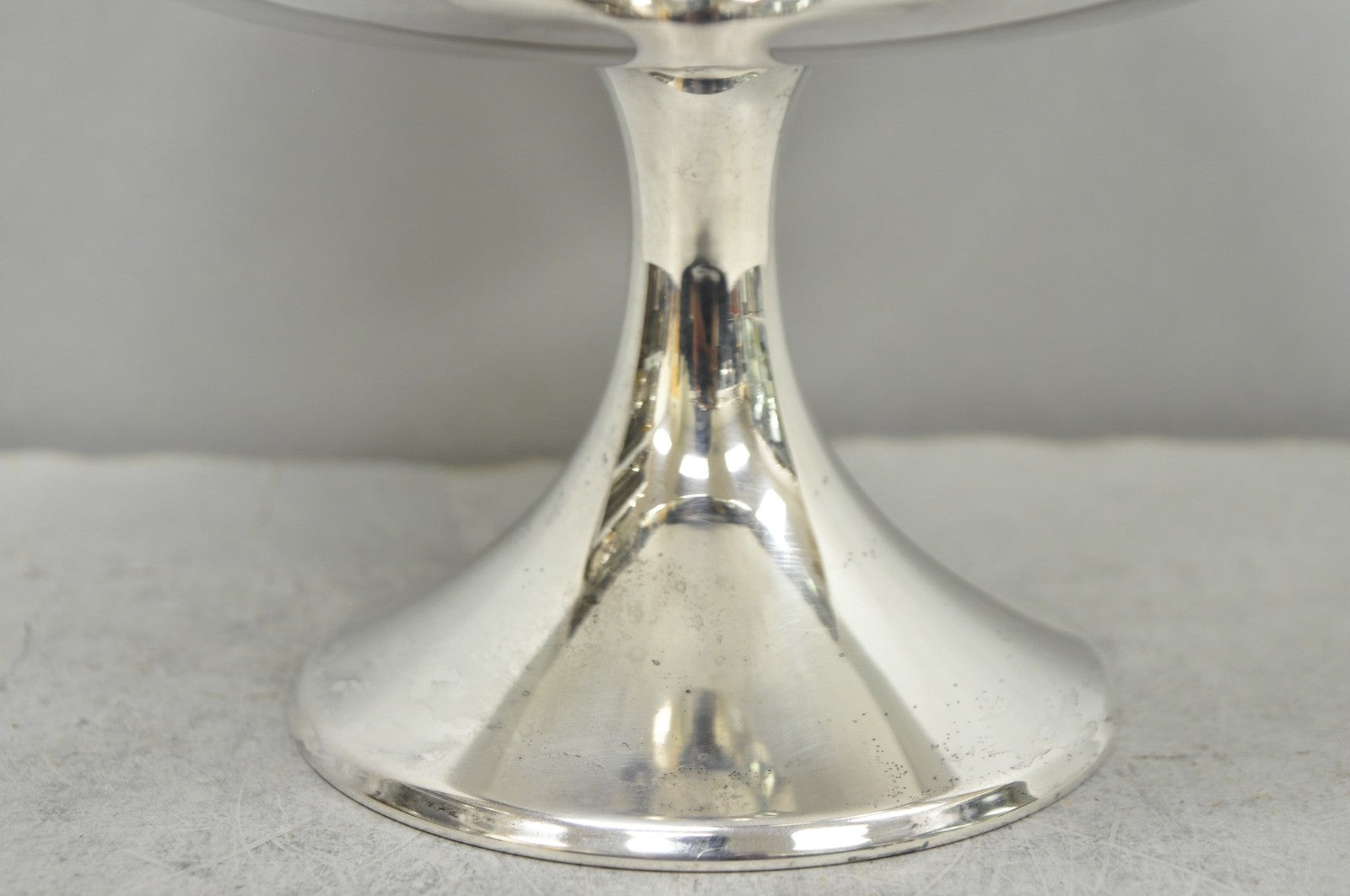 Vintage FB Rogers Mid Century Modern Silver Plated Pedestal Fruit Bowl Compote