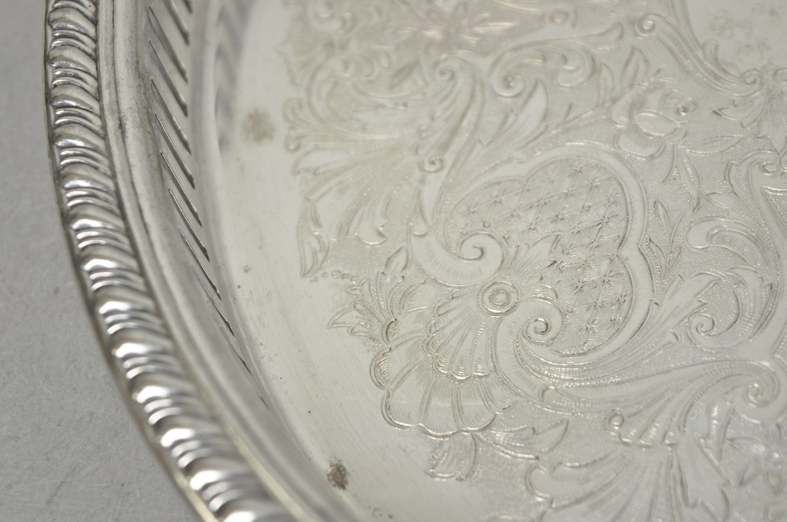 Vintage Eales Silver Plated Small Raised Gallery Oval Trinket Dish Bar Tray
