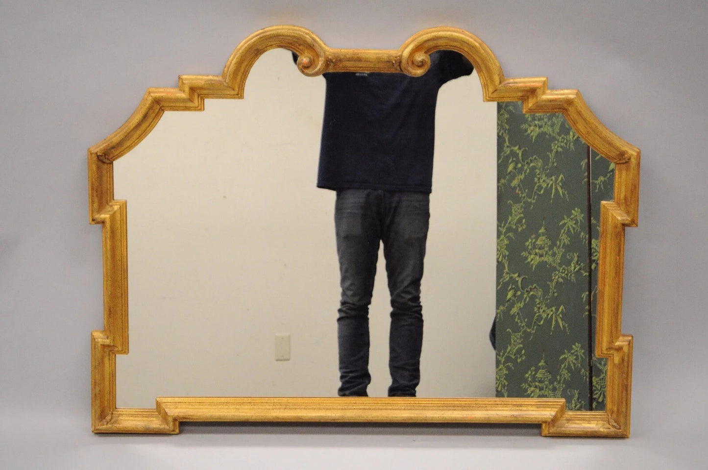 Vintage Italian Hollywood Regency Gold Gilt Carved Wood 32 x 40 Wall Mirror