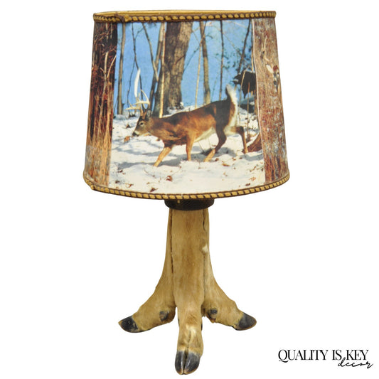 Vintage Rustic Taxidermy Tripod Deer Hoof Foot Cabin Decor Table Lamp w/ Shade