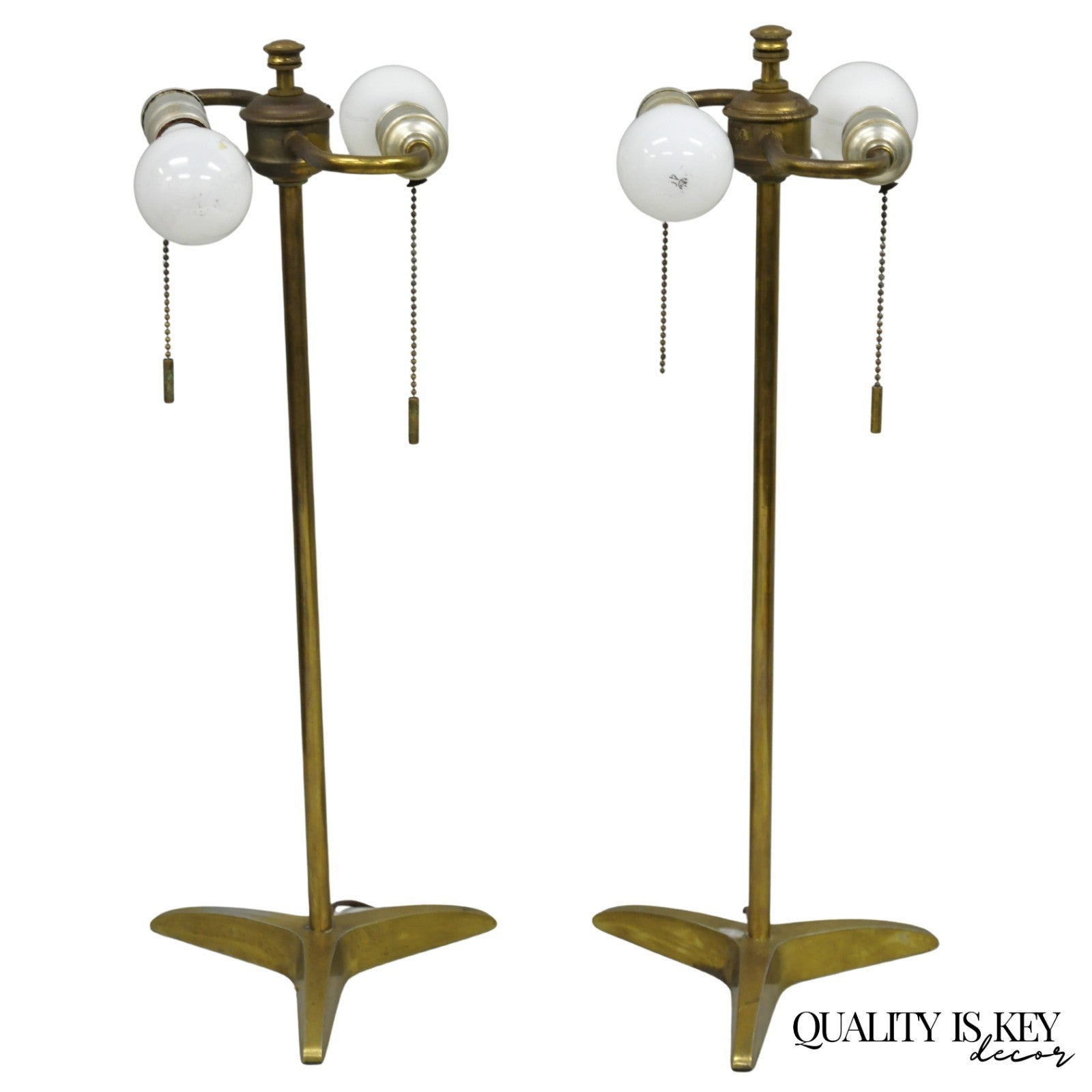 Vintage Gerald Thurston Stiffel Mid Century Modern Brass Tripod Table Lamp Pair