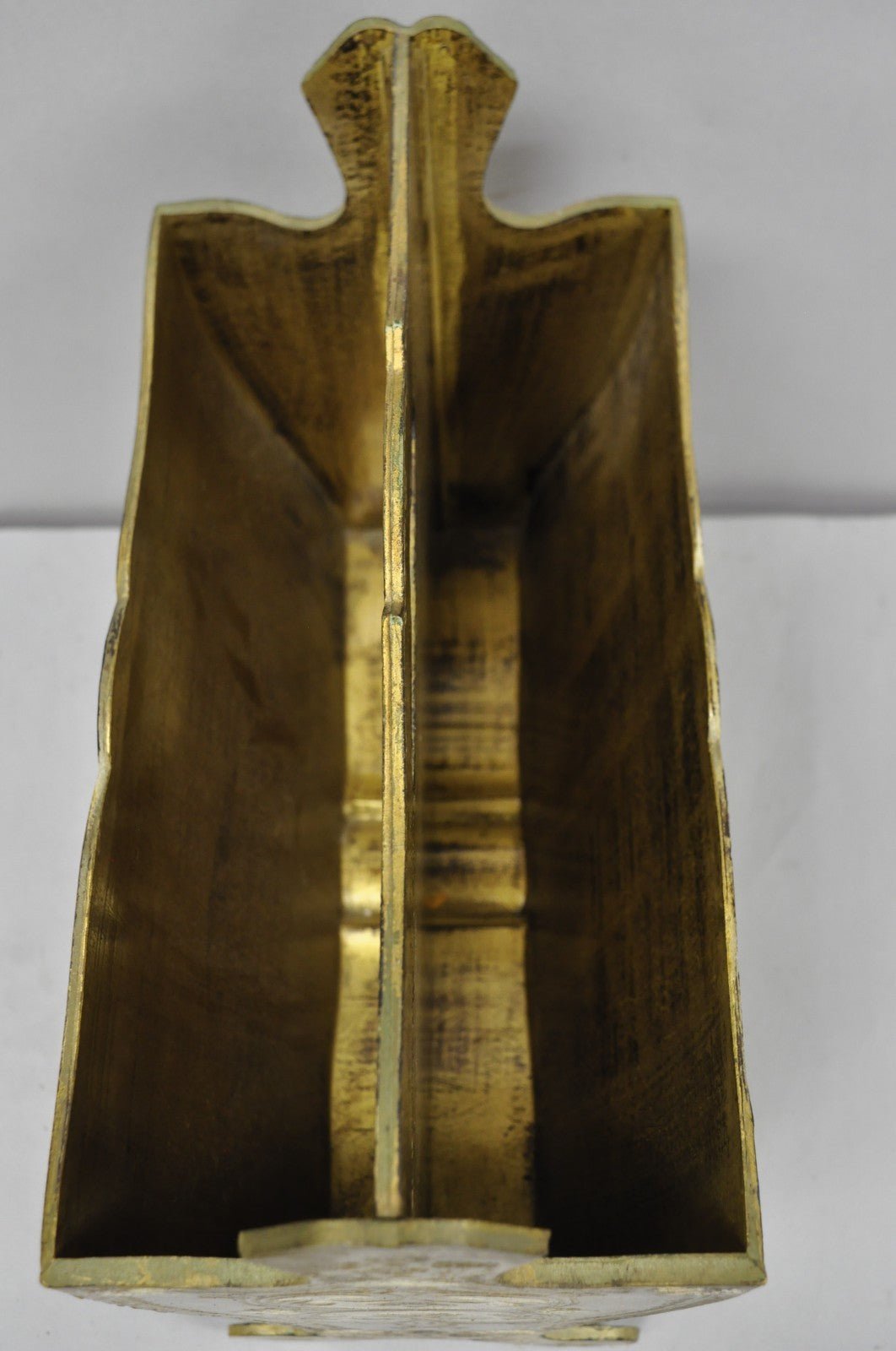 Vintage Italian Hollywood Regency Gold Cast Plastic Magazine Rack Stand
