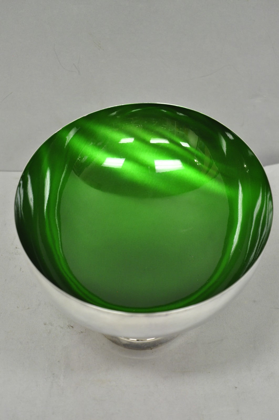 Vintage Wallace 9100 Modern Green Enamel Silver Plated Oval Serving Fruit Bowl