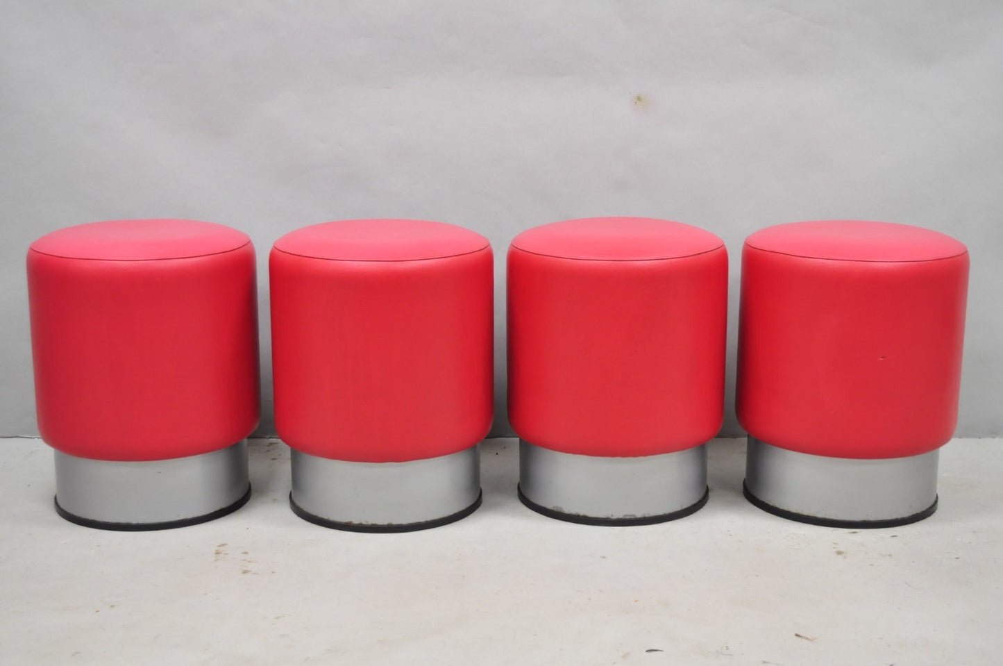 Contemporary Modern Red Vinyl Round 18" Restaurant Style Stool Seat - Set of 4