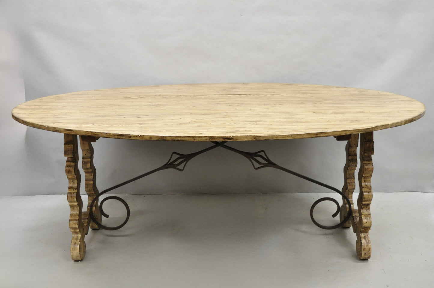 French Country Style Oval Drop Leaf Farmhouse Pine Woodgrain Dining Room Table