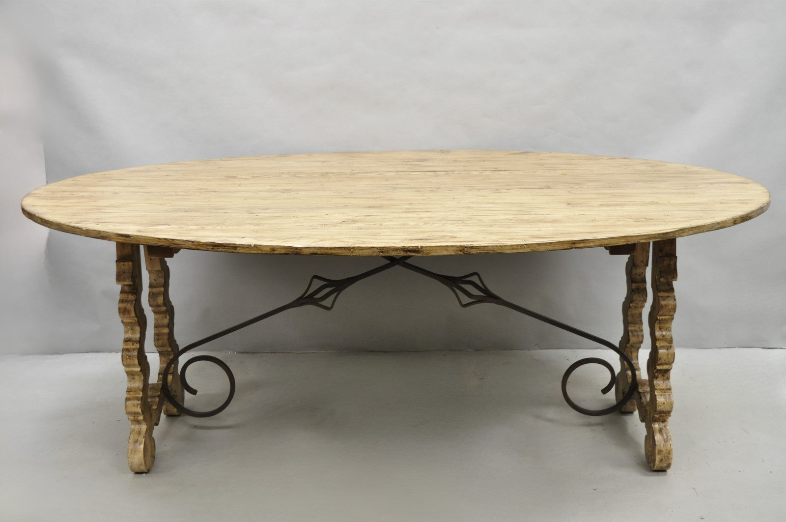 French Country Style Oval Drop Leaf Farmhouse Pine Woodgrain Dining Room Table