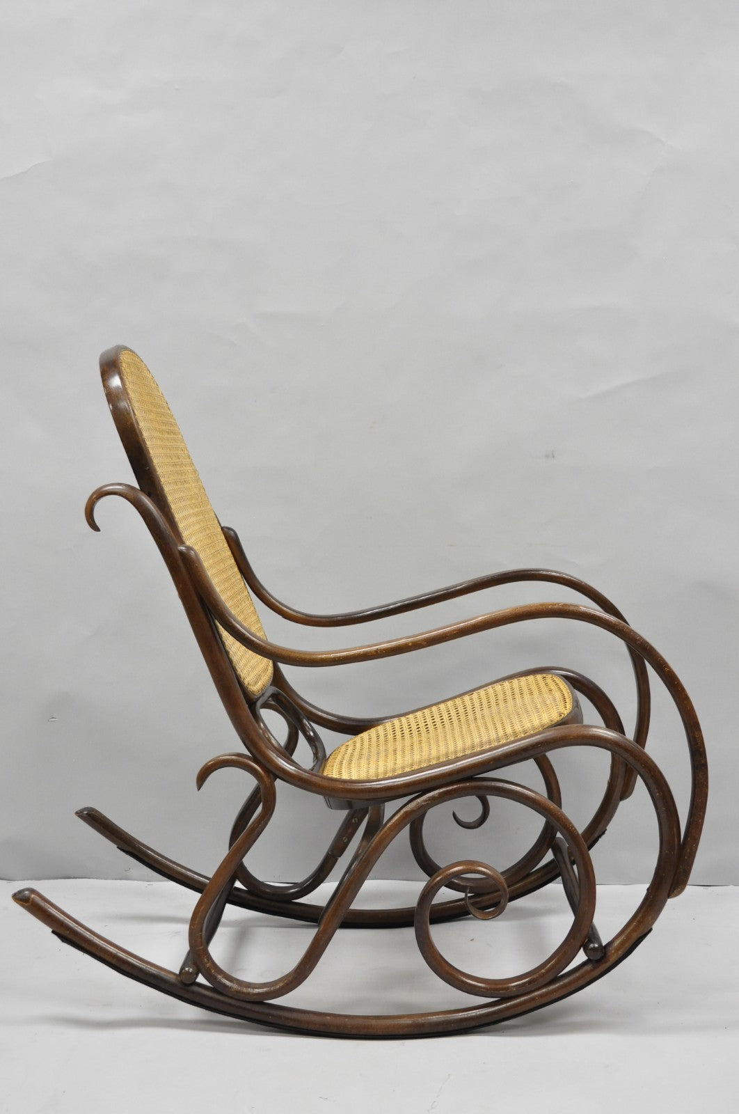 Vintage Mid Century Modern Thonet Style Bentwood & Cane Rocker Rocking Chair (A)
