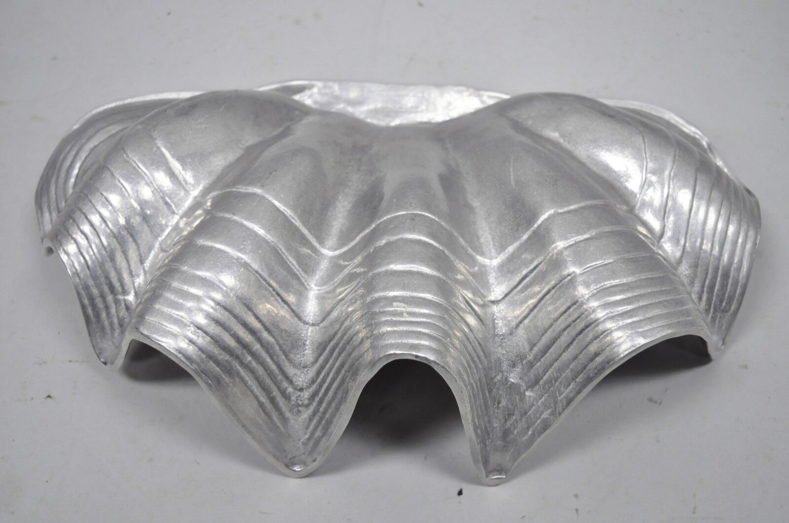 Vintage Bruce Fox Design Wilton Large 19" Aluminum Shell Dish Centerpiece Bowl