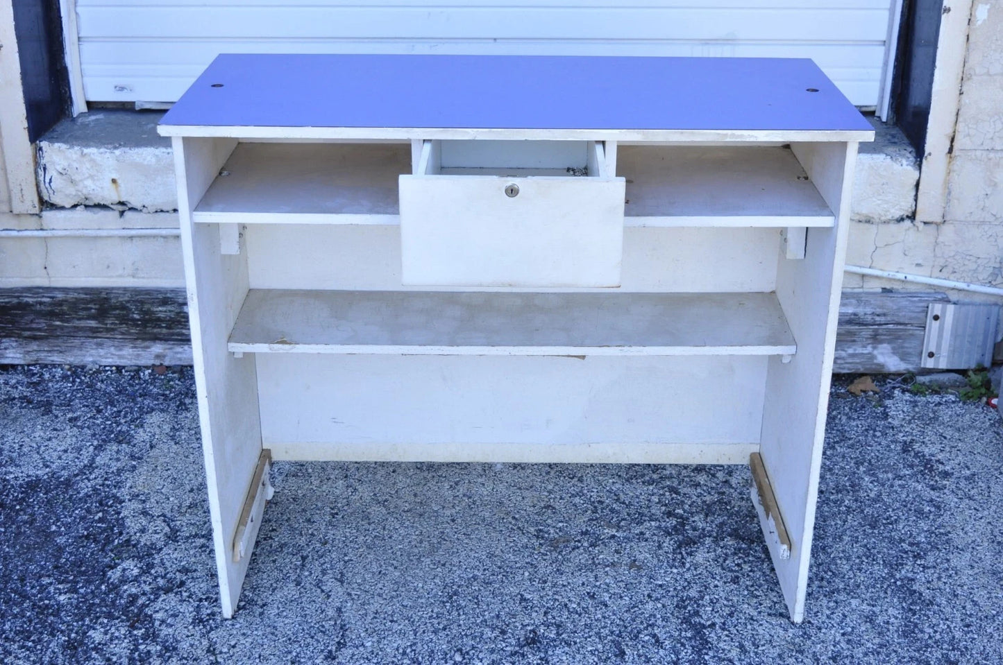 New Jersey Lottery Tickets Lottery Clover Club Advertisement Stand Kiosk Counter