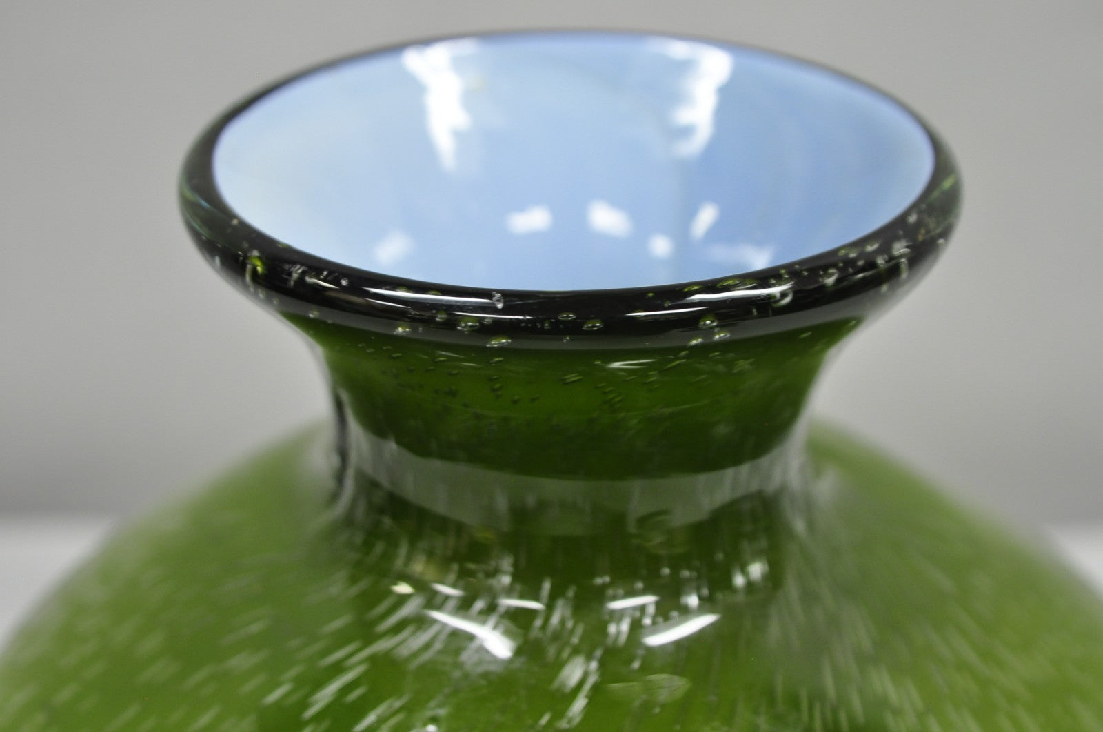Vintage Italian Mid Century Modern Hand Blown Bubble Glass Green Studio Vase