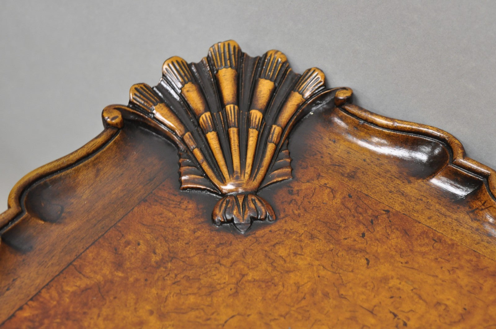 Antique English Georgian Style Burl Walnut Shell Carved Scalloped Coffee Table