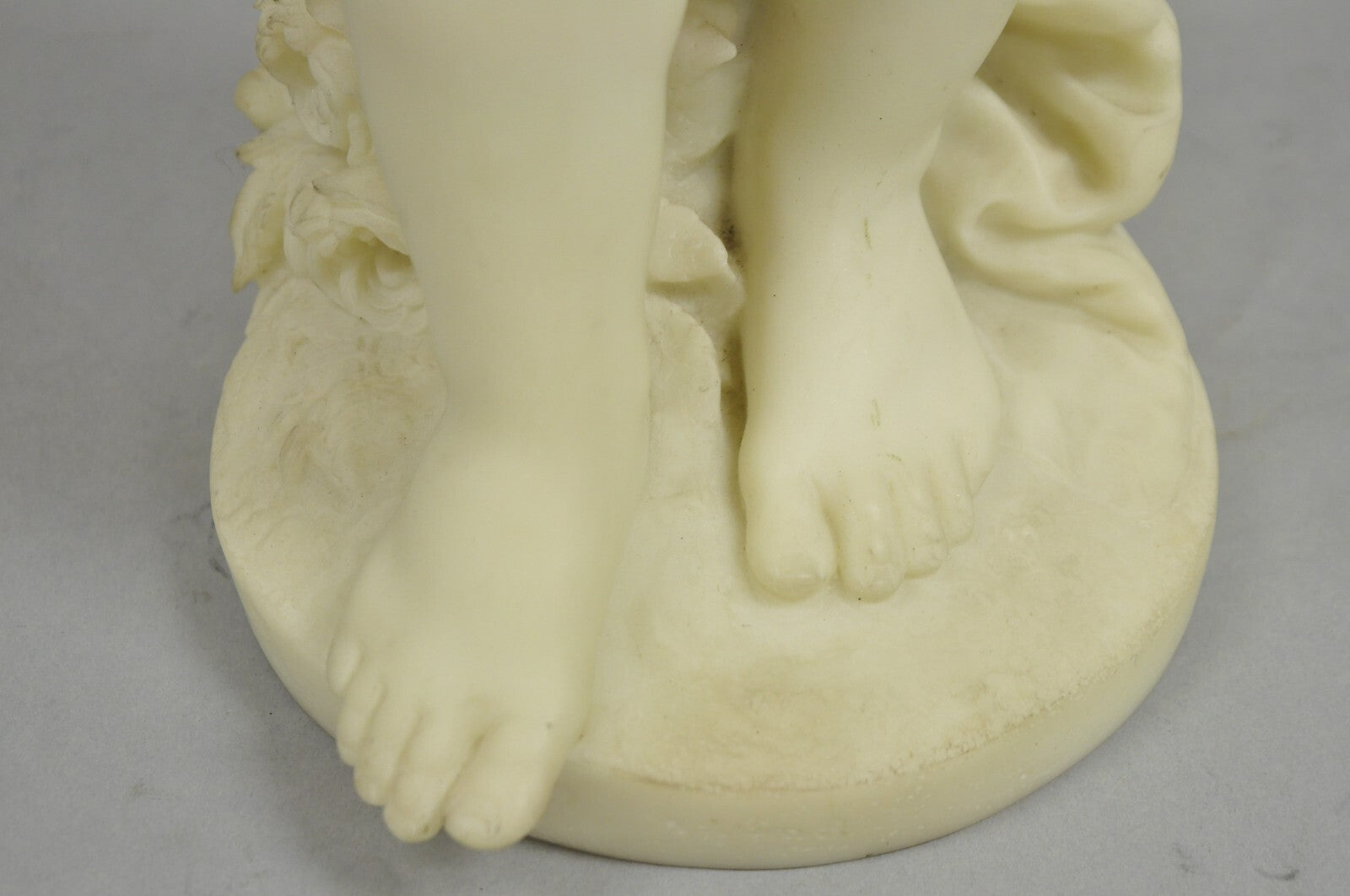 Vintage Neoclassical Faux Marble Cast Resin 25" Winged Cherub Putti Sculpture