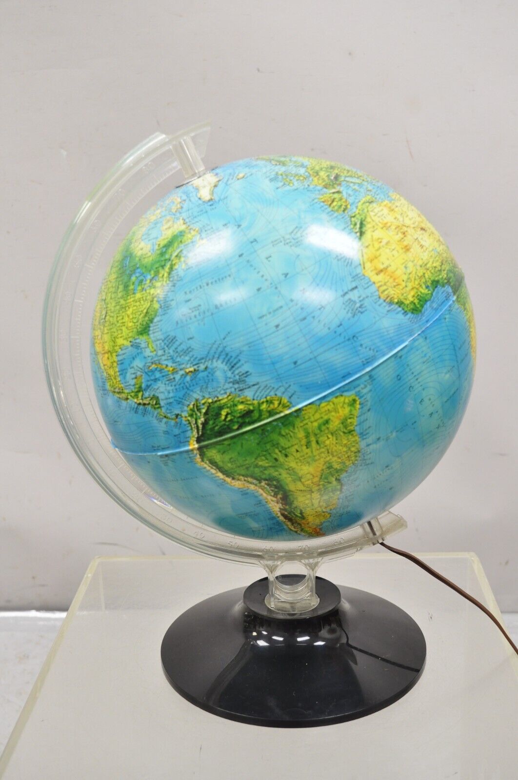 Vintage 1982 Rand McNally Physical/Political Lighted Light Up World Globe