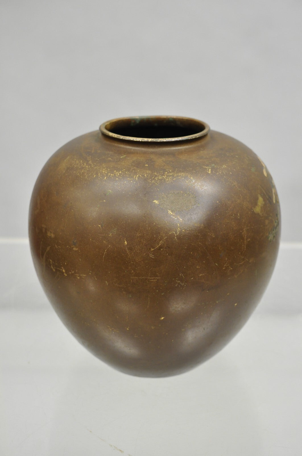 Vintage Chinese Bronze Hand Painted Bird Crane Oriental Bulbous Bud Vase