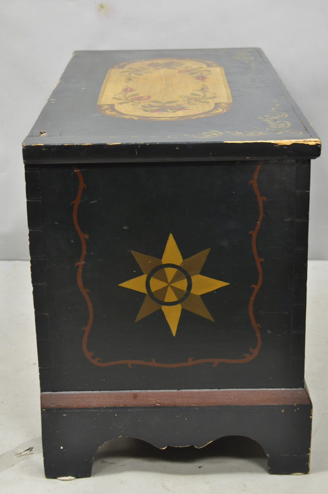 Antique Pennsylvania Dutch Colonial Blue Hand Painted Blanket Chest Trunk