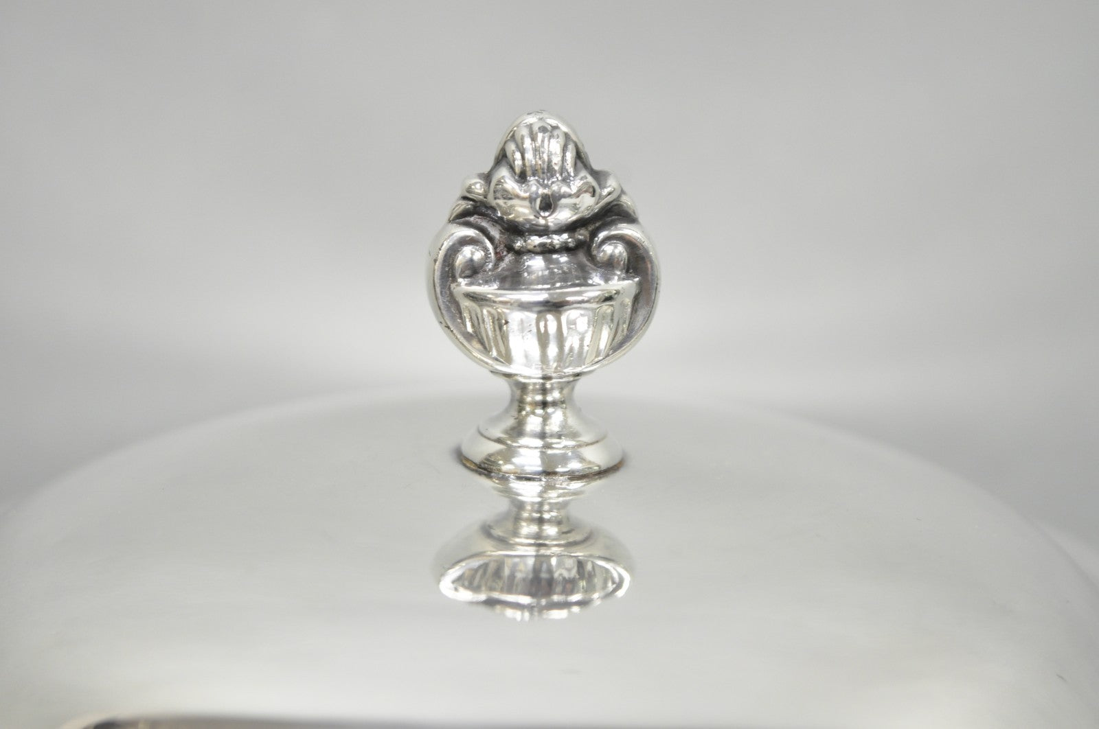 Antique English Regency Lion Head Silver Plated Covered Bar Ice Bucket