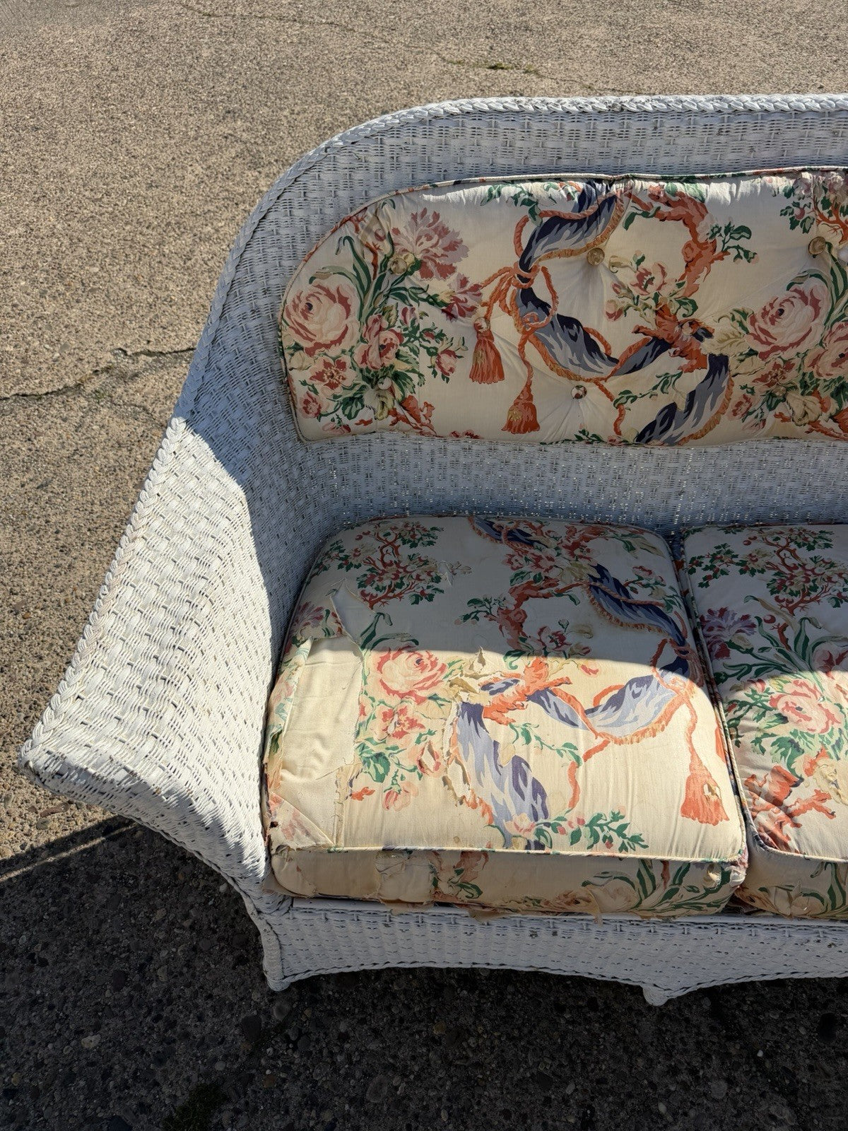 Antique Victorian White Wicker Rattan Sunroom Patio Sofa w/ Loose Cushions