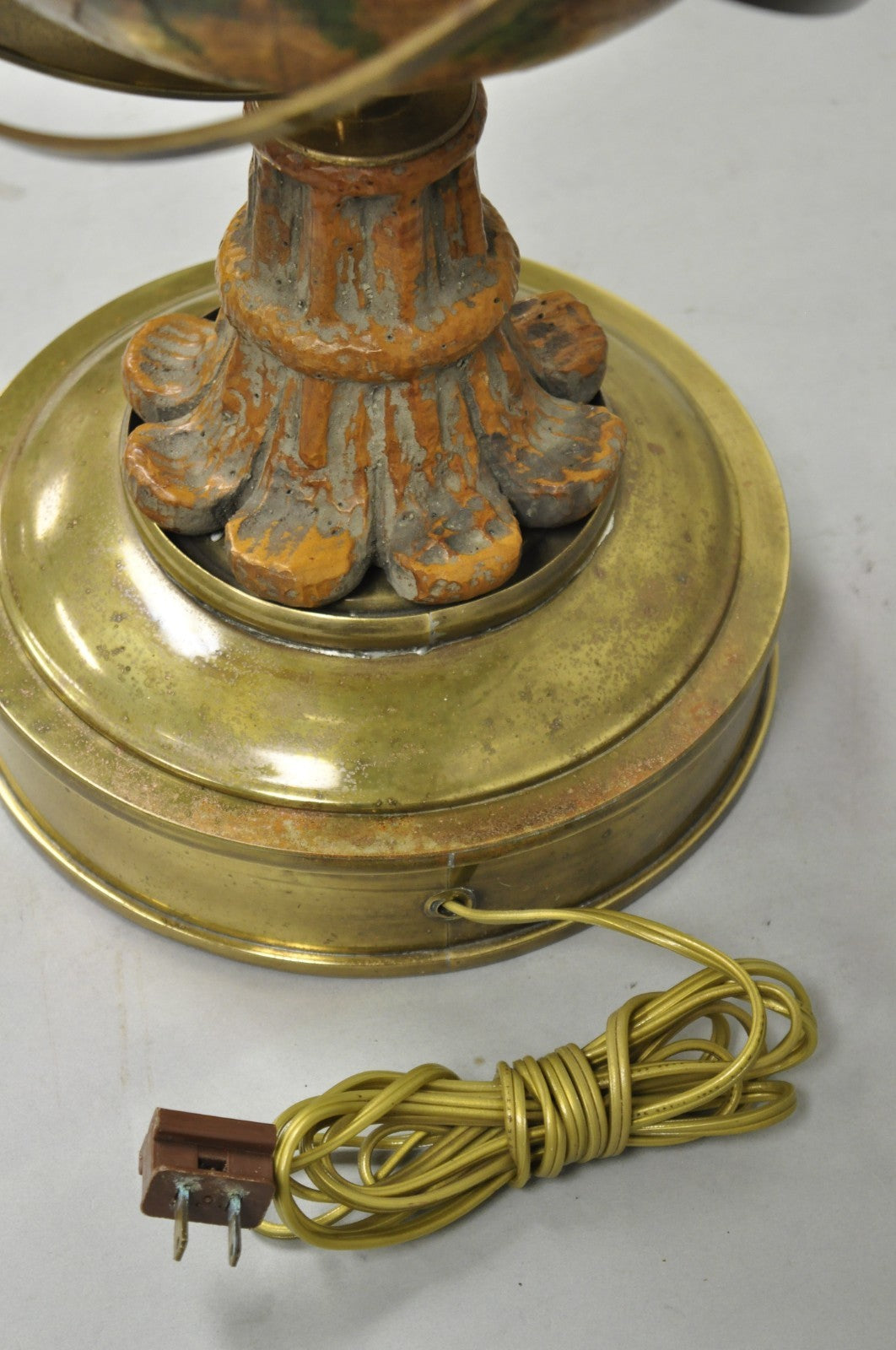 Vintage Italian Regency Style Brass & Wood Old World Globe Table Lamp by Hart