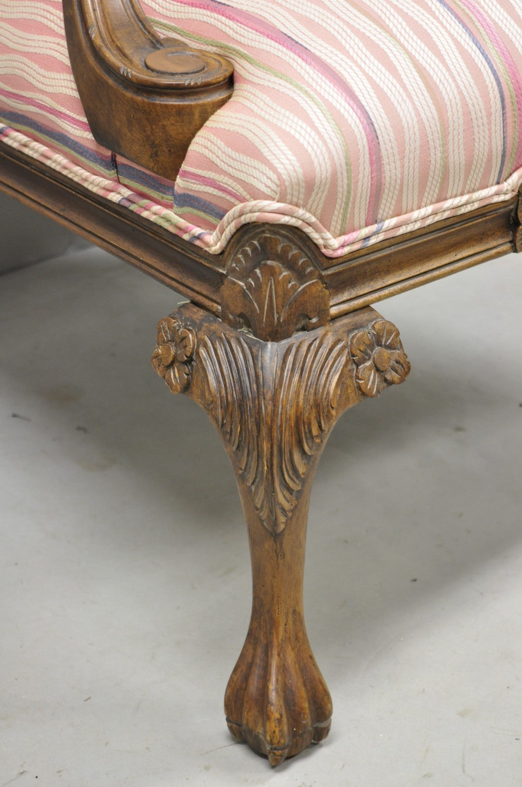 Vintage Georgian Style Carved Walnut Paw Foot Pink Upholstered Club Lounge Chair