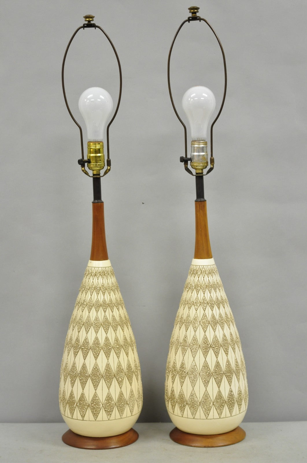 Vintage Mid Century Modern Sculpted Ceramic Pottery & Walnut Table Lamps - Pair