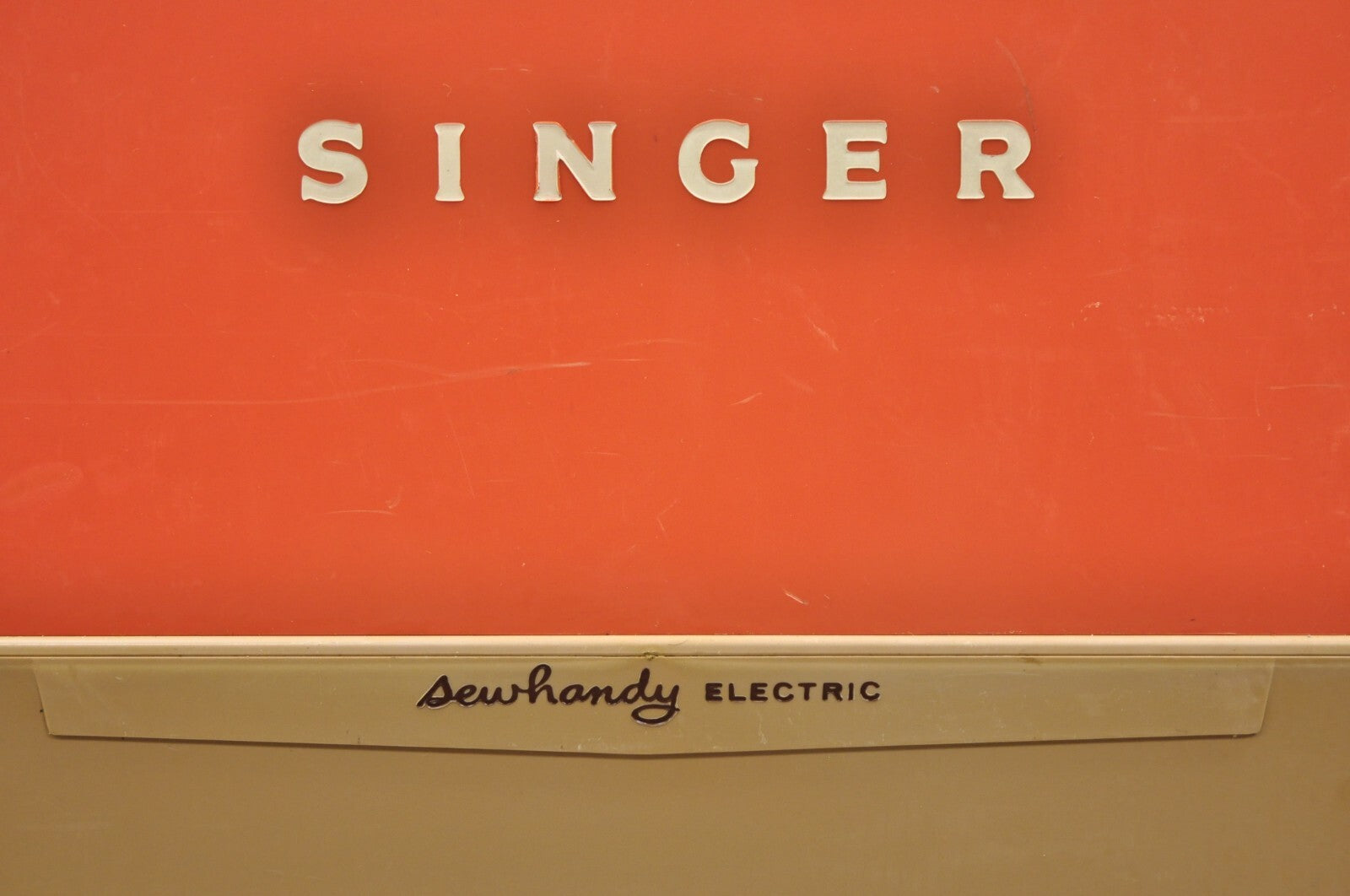 Vintage Singer Sewhandy Electric Childs Sewing Machine in Case - Works