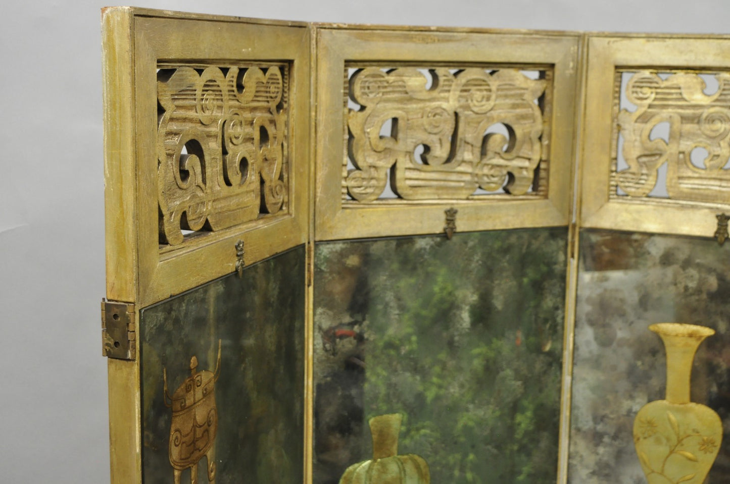 Antique Chinoiserie Oriental Eglomise Antiqued Mirror Glass 3 Panel Room Screen