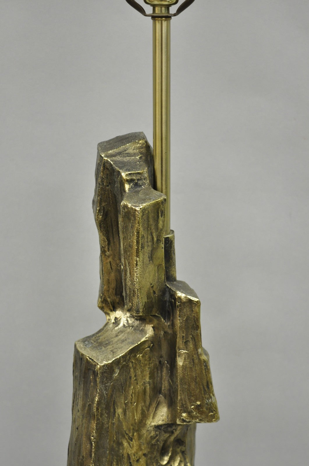 Vintage Richard Barr for Laurel Brutalist Mid Century Modern Metal Table Lamp