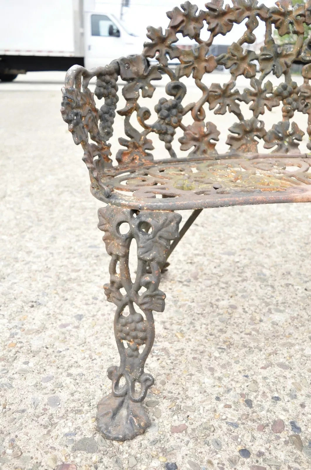 Antique French Victorian Cast Iron Grapevine Leaf Small Garden Bench Loveseat